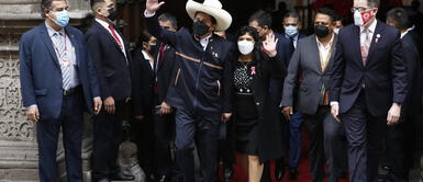 Lilia Paredes respalda a presidente Pedro Castillo: "Está haciendo las cosas como debe de ser" Lilia Paredes respalda a presidente Pedro Castillo: "Está haciendo las cosas como debe de ser"