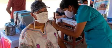 El titular de la Diresa Ucayali, Juan Carlos Salas, consideró muy importante el avance de la vacunación contra la COVID-19. COVID-19: Ucayali no tiene fallecidos desde hace seis semanas | FOTO