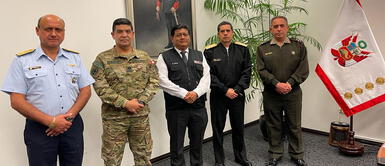 Walter Ayala fue uno de los ministros que se mantuvo tras el cambio de premier. Walter Ayala: "Pongo mi cargo a disposición al señor presidente de la República"