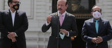 Héctor Valer: Algunos congresistas estarían promoviendo una vacancia presidencial Héctor Valer: "Algunos congresistas estarían promoviendo una vacancia presidencial"