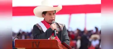 El primer mandatario sorprendió cantando. El primer mandatario sorprendió cantando.