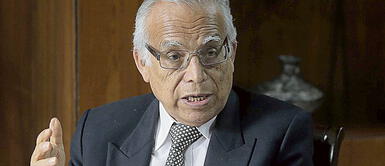 Aníbal Torres detalló decisión del presidente Castillo. Aníbal Torres explicó cese a excomandantes y señaló que quienes afirman lo contrario crean confusión