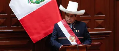 Pedro Castillo presidió ceremonia de entrega de dos helicópteros a la PNP. Pedro Castillo aseguró que heredó “un país herido por la delincuencia y sicariato”