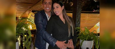 Pamela López y bikini fucsia Pamela López desata furor en Arabia Saudita con vibrante bikini fucsia