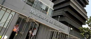 Sutep pide la cabeza del ministro de Educación ante esta denuncia. Minedu responsabiliza al INEI por supuesta filtración de la prueba para del Concurso de Nombramiento 2021