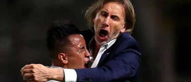 Ricardo Gareca y Christian Cueva tienen una relación de padre e hijo El abrazo de todos los peruanos: la foto que inmortaliza la relación entre Gareca y Cueva