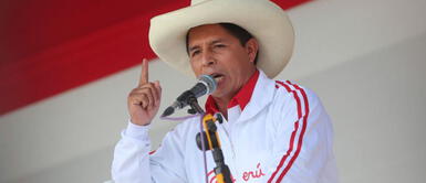 Pedro Castillo afirmó que seguirá trabajando por el pueblo. Castillo sobre vacancia: “Personas elegidas con 2.000 votos quieren callar a un Gobierno elegido por millones”