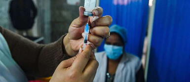 REGKIRONA es el nuevo medicamento para luchar contra la COVID-19 Conoce más sobre Regkirona, el fármaco que combatirá la COVID-19