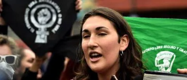 Emilia Schneider, la primera diputada trans en la historia de Chile Emilia Schneider, la primera diputada trans en la historia de Chile