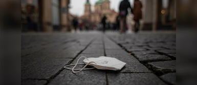 OMS pide continuar con medidas de bioseguridad frente a la COVID-19. Personas vacunadas son responsables de nueva ola de COVID-19 en Europa tras excesiva relajación