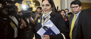 Comisión de Constitución aprueba restricción de reformas constitucionales mediante referéndum Comisión de Constitución aprueba restricción de reformas constitucionales mediante referéndum