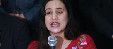 Verónika Mendoza no se ha estado muy activa en el panorama política. Mendoza indicó que pretenden arrebatar a la ciudadanía su derecho a modificar la Constitución