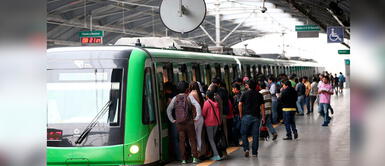 Se recomienda el uso de protector facial en lugares cerrados. Metro de Lima: Pasajeros ya no están obligados a utilizar protector facial