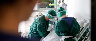 Ómicron es la nueva amenaza que pone en tensión al mundo COVID-19: conoce los síntomas de la variante Ómicron | VIDEO