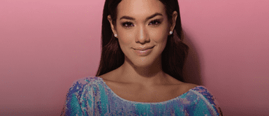 Jazmín Pinedo a Latina: Jazmín Pinedo luce al natural con impresionante bañador de tendencia