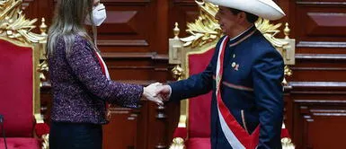 Transparencia pide acuerdo político entre Ejecutivo y Congreso para evitar “desenlace que ponga en riesgo” la democracia Transparencia pide consenso entre Ejecutivo y Congreso para evitar el deterioro de la democracia