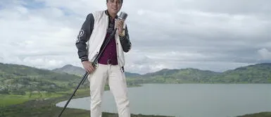 Rommel Hunter el peruano que dejó la carrera de ingeniería por el canto Rommel Hunter: el peruano que dejó la carrera de ingeniería por el canto