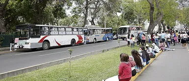 “Nos pagaban S/ 400 para llevar gente contra Pedro Castillo” “Nos pagaban S/ 400 para llevar gente contra Pedro Castillo”