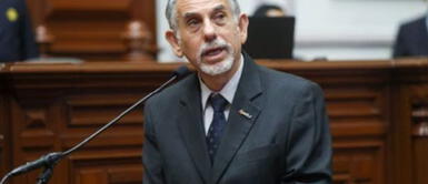 Pedro Francke asegura que de no aprobarse el pedido de facultades delegadas en materia tributaria en la actual legislatura, será un problema para el Perú. Pedro Francke: “Si no se aprueba el pedido de facultades delegadas en materia tributaria en enero, será un problema para el país”