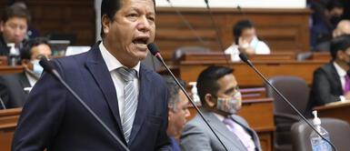 Germán Tacuri representa a la región de Ayacucho en el Congreso de la República. Congreso: conoce AQUÍ si declararán el 9 de diciembre como feriado nacional