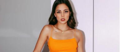 Luciana Fuster Luciana Fuster desborda la magia del multicolor en apasionado bikini de tendencia