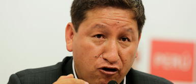 Guido Bellido tuvo una entrevista donde se refirió a la oposición del gobierno. Guido Bellido: “Me da cólera la gente que estuvo en la salita del SIN y que ahora son inmaculados”