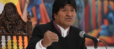 Evo Morales plantea el decálogo de Runasur: proyecto es calificado como “una clara amenaza” para el Perú, según Allan Wagner y otros diplomáticos. Excancilleres y viceministros del Perú rechazan encuentro de Runasur de Evo Morales en el Cusco