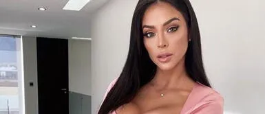 Sheyla Rojas y bikini de sirena Sheyla Rojas se luce como sirena con hipnótico bikini fucsia con acabado metalizado