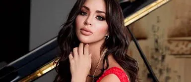 Sheyla Rojas Sheyla Rojas quisiera detener el tiempo con outfit animal print