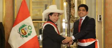 Ministro Juan Carrasco aclara que no habló de temas de defensa con Pedro Castillo en casa de Breña. Ministro asegura que no habló de temas de defensa con Pedro Castillo en casa de Breña: "No me expliqué bien"