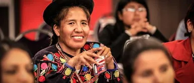 Más de 100 alcaldesas del Perú se reúnen para reactivar la economía de sus localidades con igualdad de género y libres de acoso político Más de 100 alcaldesas del Perú se reúnen para reactivar la economía de sus localidades con igualdad de género y libres de acoso político