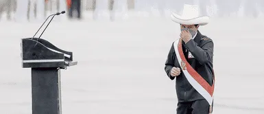 Pedro Castillo fue denuncia por la procuraduría. Pedro Castillo es denunciado por el Procurador General del Estado ante la Fiscalía de la Nación