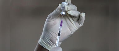 Especialistas probarán una dosis de refuerzo para incrementar la efectividad. Pfizer dice que su vacuna de doble dosis no es efectiva para menores de 2 a 5 años