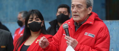Carlos Gallardo enfrentará una moción de censura en el Congreso. Foto: Minedu / Video: RPP Mañana martes 21 de diciembre definen la censura a Carlos Gallardo