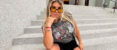 Macarena Vélez y outfit verano Macarena Vélez exhibe la majestuosidad de playa norteña con vibrante look con sabor tropical