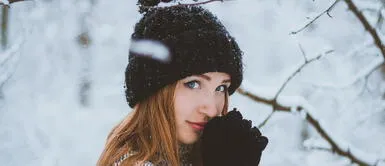 ¿Saldrás de viaje por fiestas? Los lugares helados necesitan de las mejores prendas abrigadoras. ¿Cúales son las mejores telas y tejidos para protegerte del invierno?