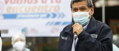 Titular de Salud anuncia de las medidas para las fiestas. Cevallos: “Por ahora no está contemplado que la vacunación contra COVID-19 sea obligatoria”