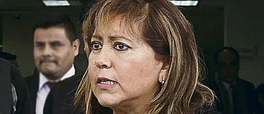 Fiscal Norah Córdova anuncia que allanará Palacio de Gobierno Fiscal Norah Córdova anuncia que allanará Palacio de Gobierno