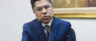 Julio César Espinoza: “La Fiscalía tiene que pedir órdenes judiciales para realizar allanamientos efectivos” Julio César Espinoza: "La Fiscalía tiene que pedir órdenes judiciales para realizar allanamientos efectivos"