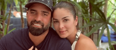 Magaly TV, la firme: Laura Spoya anuncia que tendrá un hijo con su esposo Brian Rullan. Foto: Instagram Laura Spoya Laura Spoya junto a su esposo e hija llevan la Navidad con divertida complicidad