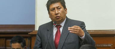 Waldemar Cerrón señaló que Perú Libre no será obstrucionista. Cerrón indicó que designación del ministro de Educación tiene que ser sometida a evaluación