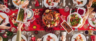 Disfruta de una cena de Año Nuevo única con tu familia y amigos. ¿Cuáles son los 8 mejores platos para preparar en Año Nuevo?