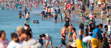 Minsa no descarta cierre de playas para el verano 2022 ¿Cerrarán las playas durante verano del 2022? Ministro Hernando Cevallos se pronuncia