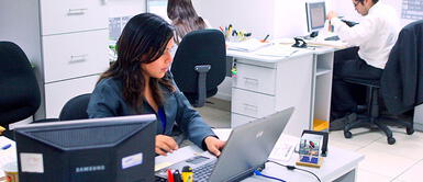 Las empresas deben pagar las utilidades hasta 30 días después de presentar la Declaración Jurada Anual del Impuesto a la Renta. Foto: Andina Empresas que presentaron pérdidas podrán deducir más intereses del Impuesto a la Renta