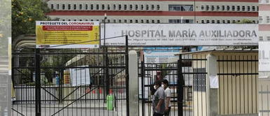 Joven está luchando por su vida. Sismo en Lima: joven que cayó del 3er piso de su vivienda sufrió de una fractura en el cráneo que lo dejó en coma