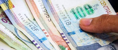 Sueldo mínimo en Perú quedó estancado desde hacer cuatro años. Sueldo mínimo en Perú quedó estancado desde hacer cuatro años.