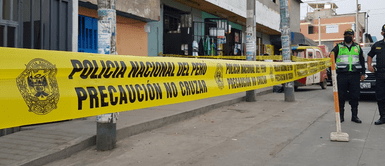 Policía Nacional llegó a la zona tras la balacera. Foto: Omar Coca/URPI-LR SJM: Policía en retiro se enfrenta a raqueteros tras intento de robo