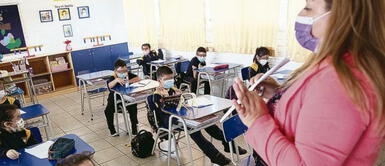 Minedu: Colegios podrán elegir el horario de las clases presenciales 2022 Minedu: “Colegios tendrán autonomía para determinar horarios de la jornada escolar”