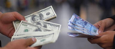 Analista revela la causa por la que cae el dólar en el Perú ¿Por qué cae el dólar en lo que va del año?