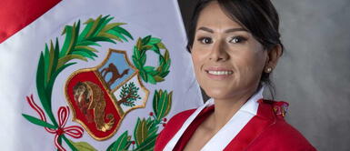 Congresista Silvana Robles asegura que la Comisión de Constitución quiere blindar cualquier reforma que amenace ciertos intereses Congresista de PL: “Comisión de Constitución quiere blindar cualquier reforma que amenace ciertos intereses”